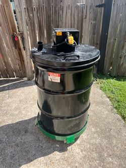 Industrial drum wet/dry vacuum
