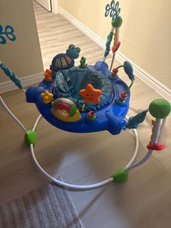 Baby bouncer