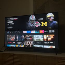 55” Smart Fire TV Omni - LIKE NEW - 4K UHD, QLED, Alexa Enabled