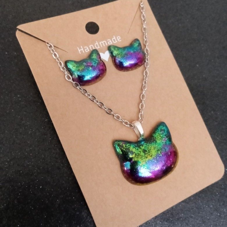 Rainbow color shift cat stud earrings and necklace jewelry set new handmade cool