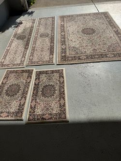 Matching Oriental rugs