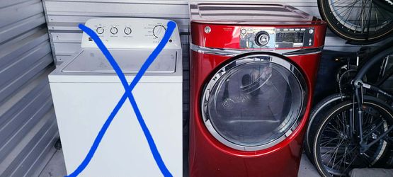 Super Nice!! Cherry Red!! GE Dryer, Works Absolutely Perfect! No Issues Whatsoever!