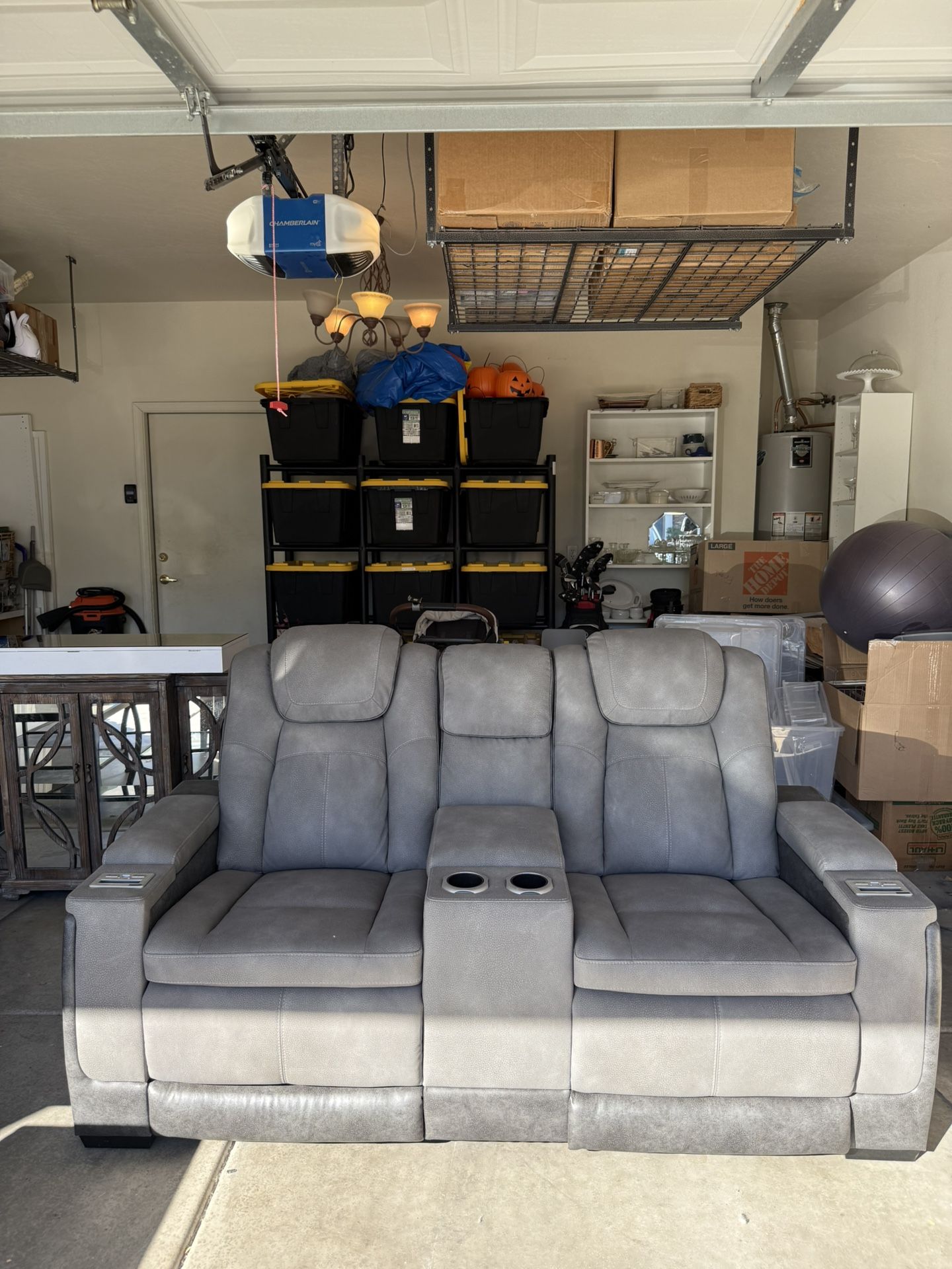 Ashley Furniture Grey Power‑Reclining Loveseat – Like New!