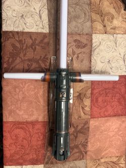 Hasbro Star Wars The Black Series Kylo Ren Force FX Lightsaber