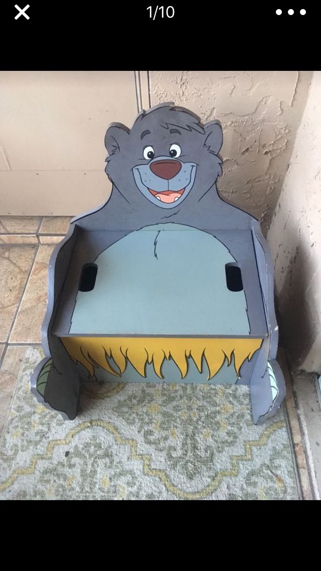Disney Store Jungle Book Baloo kids toy chest and chair
