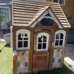Kids Wooden play house 