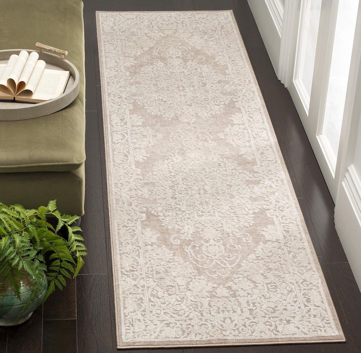 2'3" x 8', Beige & Cream, Vintage Distressed Design rug