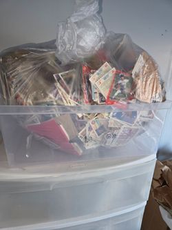 Large Lot of Baseball/basketball/football