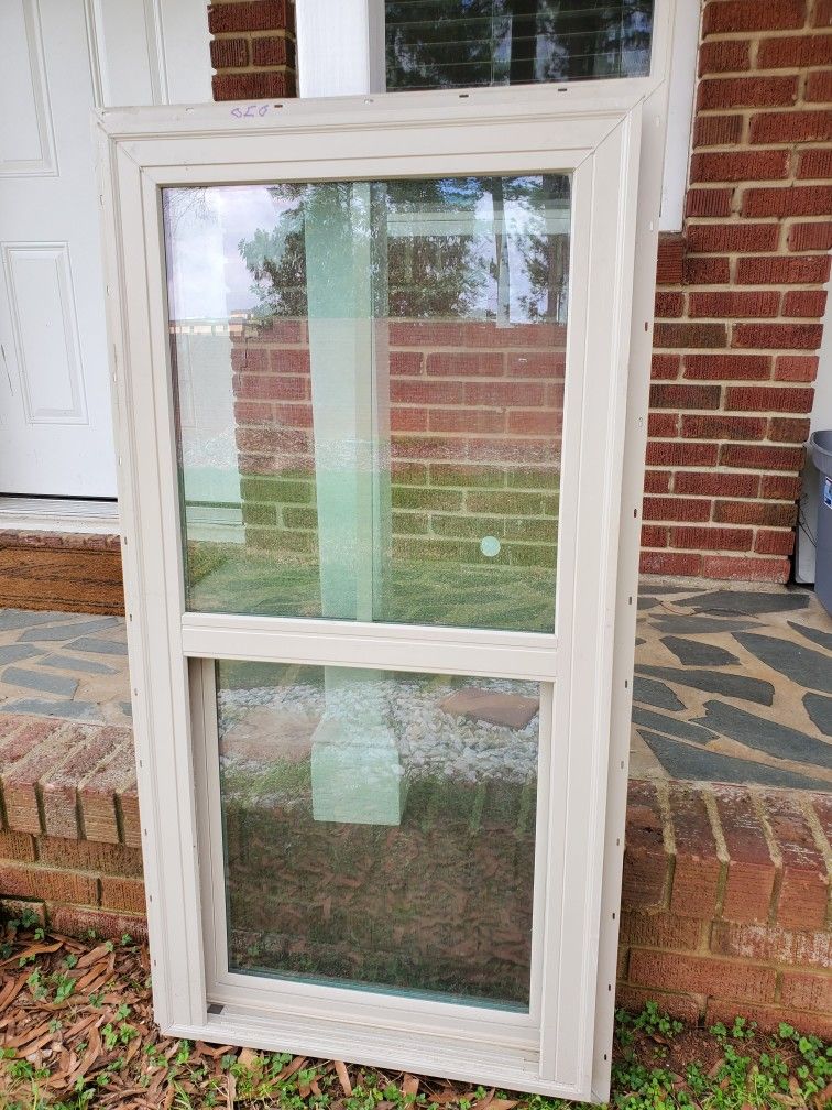 23x47 Beige Single-hung Window