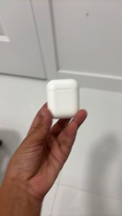 Apple AirPods