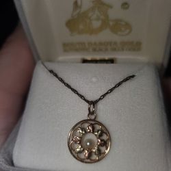 Black Hills Gold Necklace