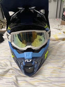 Formula cp dirt bike helmet *LIKE NEW*