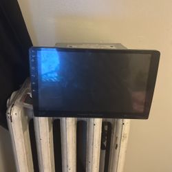 Power Acoustic  7.2  TV  Screen For Car