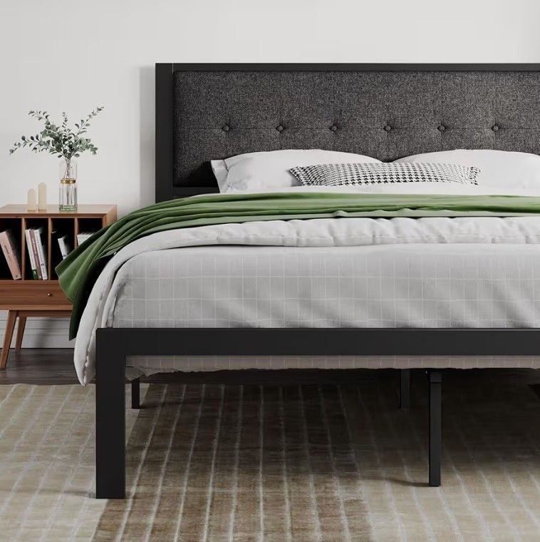 King Memory Foam Mattress plus Bedframe, Pillow, Comforter and sheets