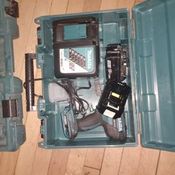 Makita Power Tool Set