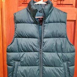 Unused Gap Puffer Vest