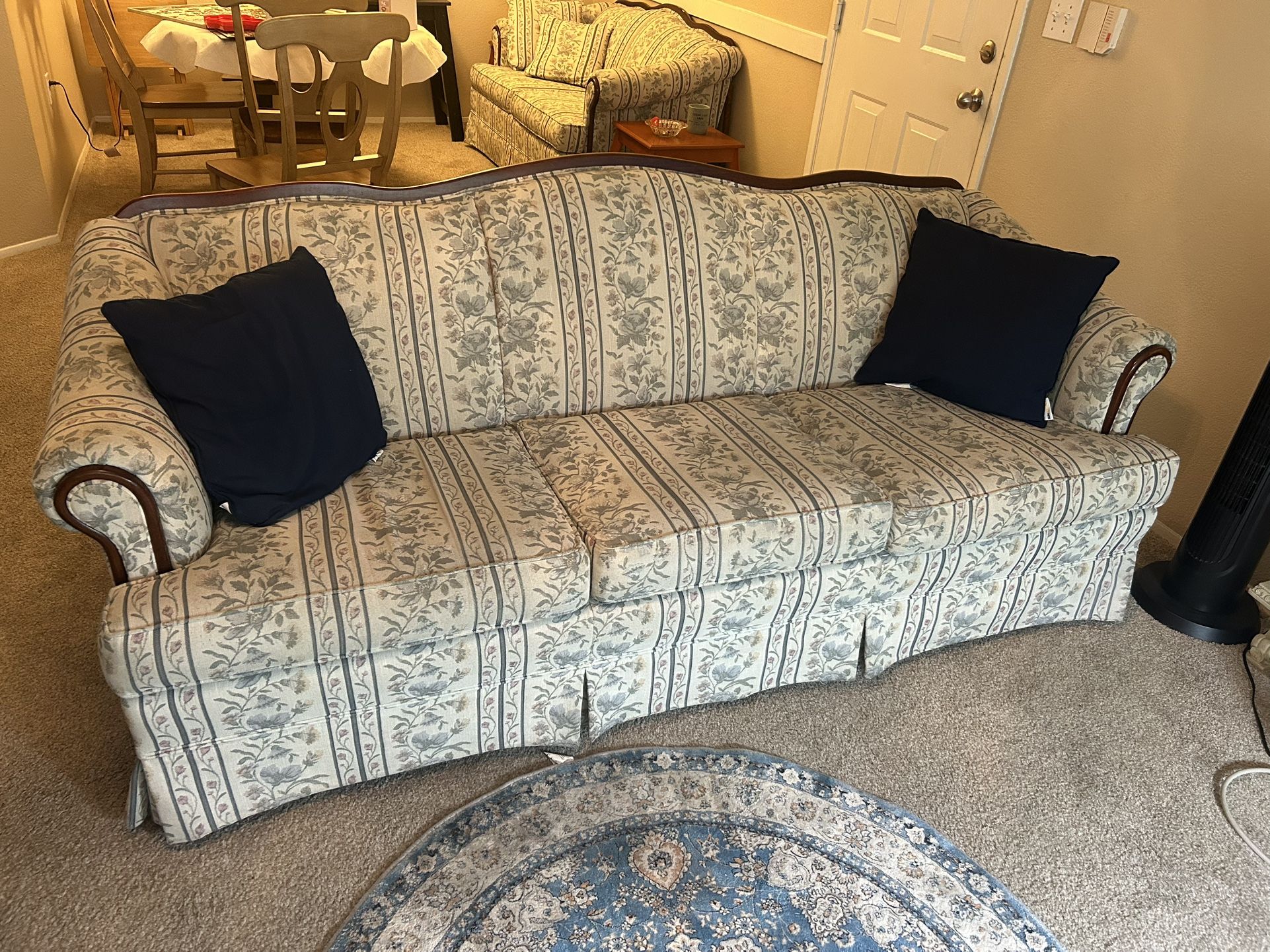 Vintage Broyhill Flexsteel Sofa And Loveseat