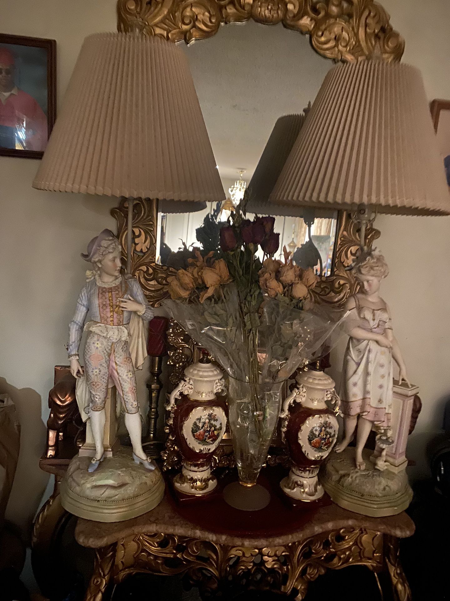 Beautiful antique lamp set $250 set