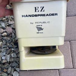 Hand Spreader Fertilizer 