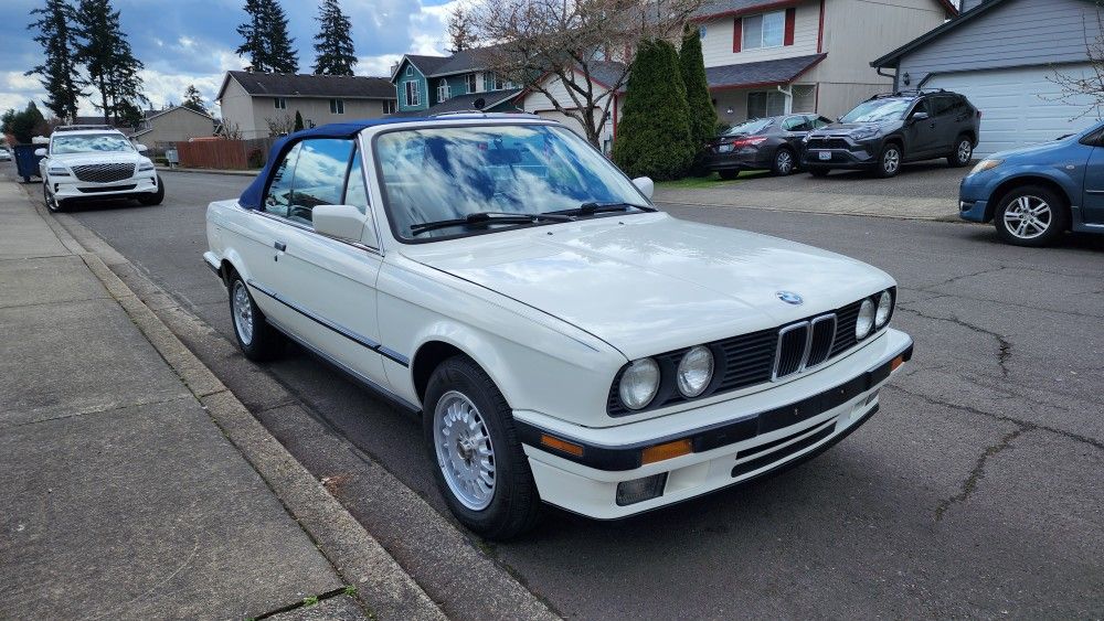 1991 BMW 318i