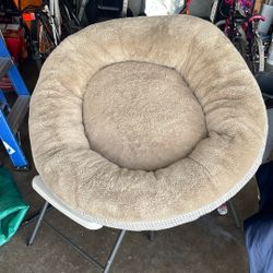 Big Kirkland dog bed