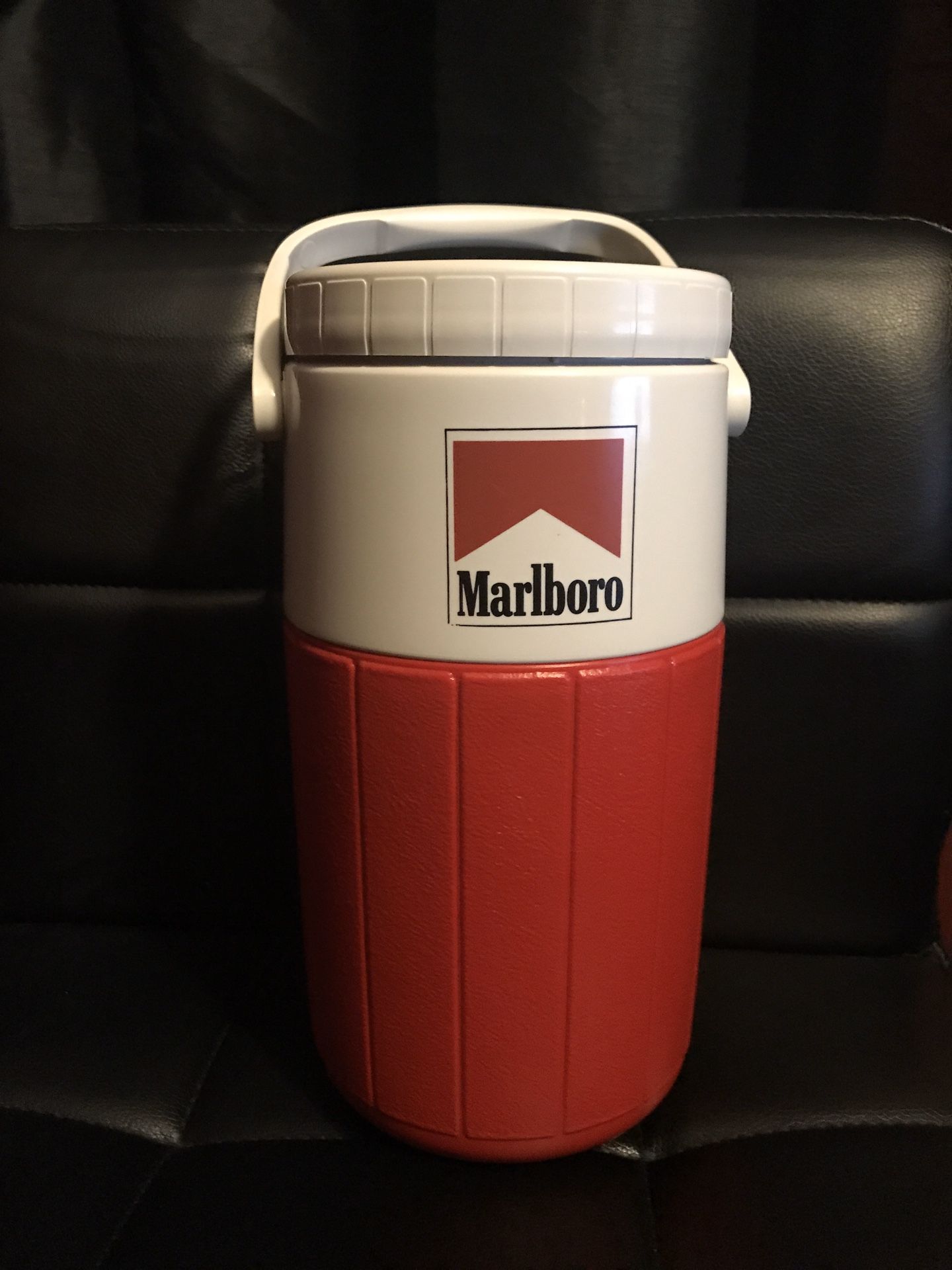 Vintage malboro coleman water cooler