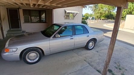 2000 mercury grand marquis
