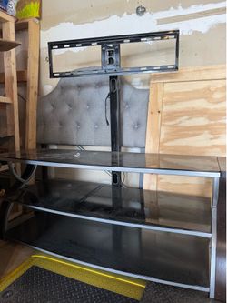 3 Tiers TV Stand with mounting