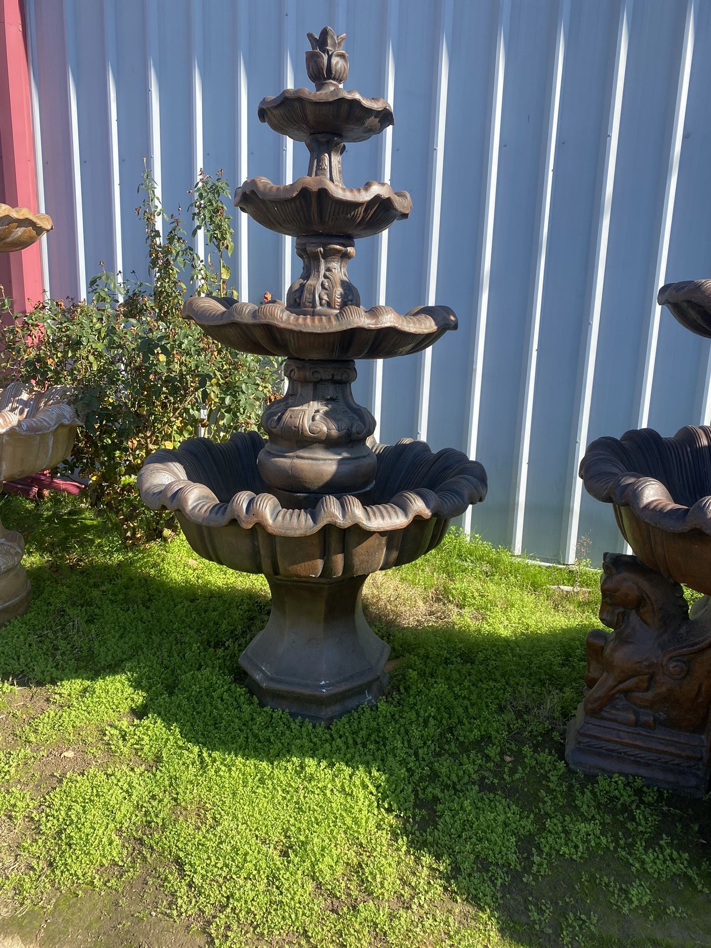 8’ Fountain 4 Tier