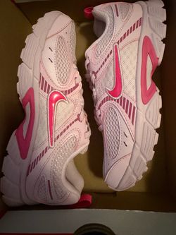 Brand New Girls Nikes
