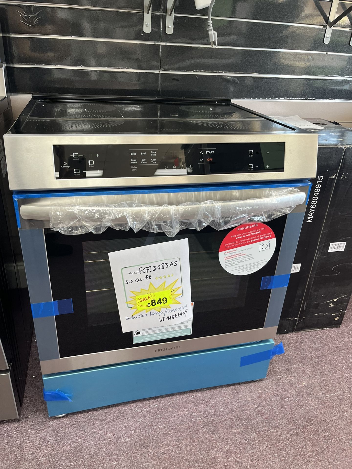 Induction Stove Oven Range With Bridge Burners New Frigidaire