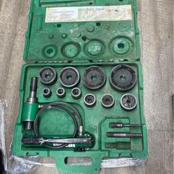 Greenlee Knockout Kit Hand Pump 