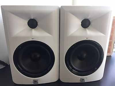 Jbl lsr305 studio speakers edition white) for Sale in MA OfferUp