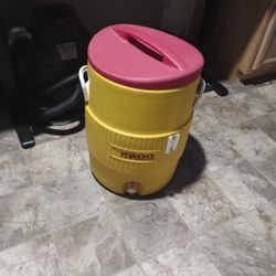IGLOO 10 Gal Drinking Water 