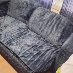 Couch That Folds Into A Bed