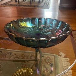 Indiana Glass Carnival Blue harvest grape Bowl