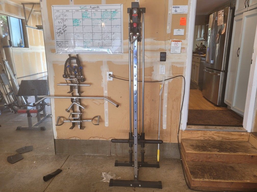 Cable Machine Adjustable Pull Down And Up
