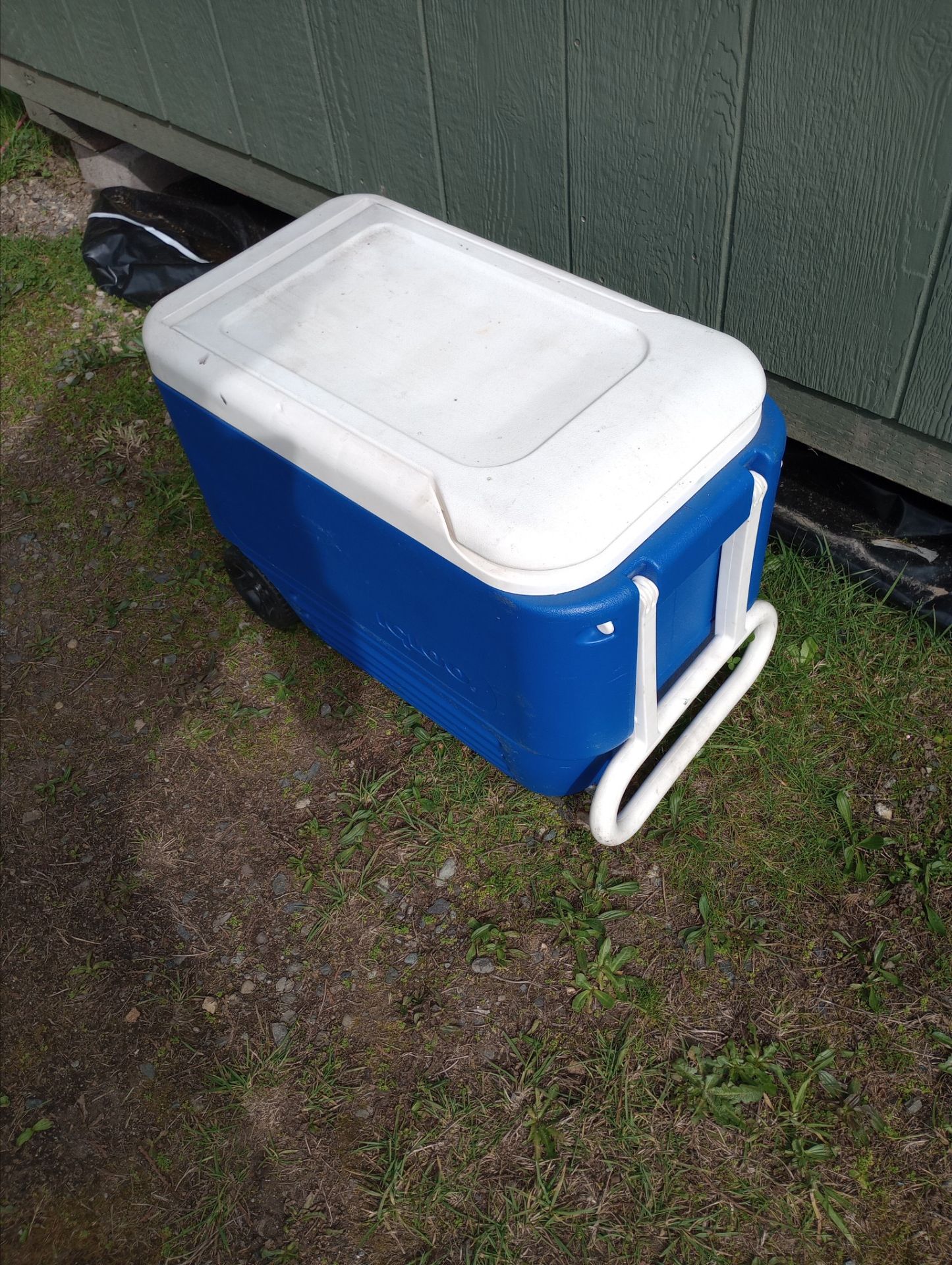 Igloo Rolling Cooler