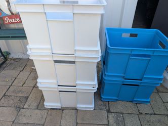 Sterilite crate/box
