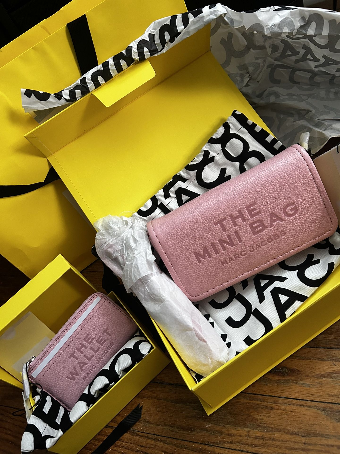 Marc Jacobs The Mini Bag & The Wallet Ribbon Pink