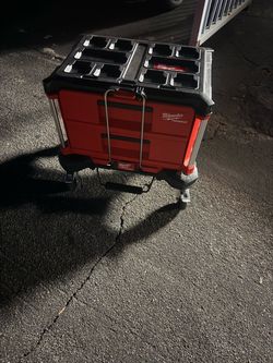 Milwaukee packout 2 drawer Box and dolly
