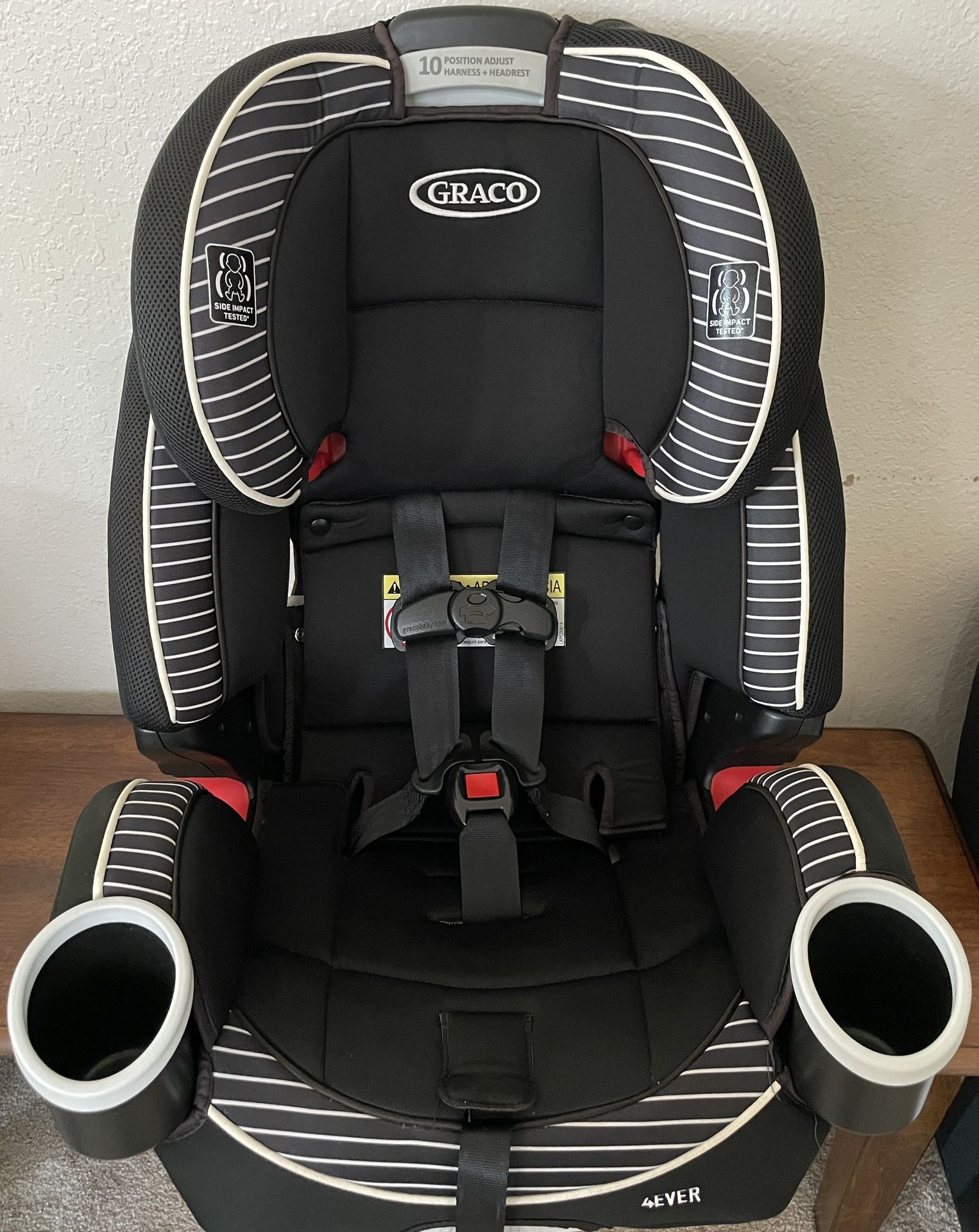 Graco 4ever Convertible Car seat