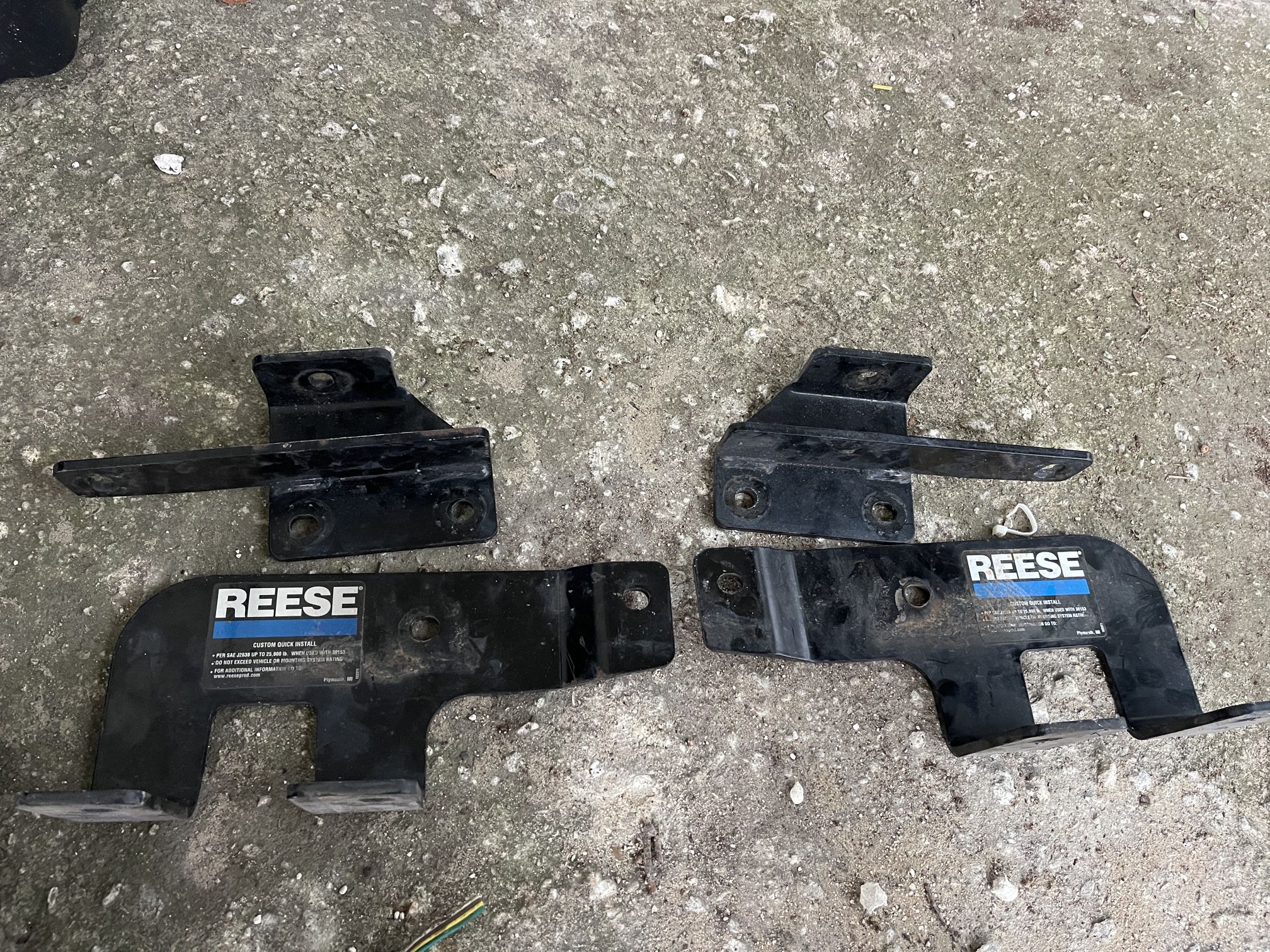 Fifth 5th Wheel Rail And Brackets For Ram 2500 Reese