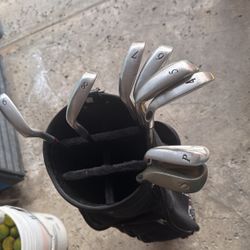 Yonex 4-9  With Pitching Wedge, Sand Wedge & Putter