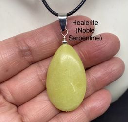 Healerite (Noble Serpentine) Genuine Stone Handmade Pendant Necklace