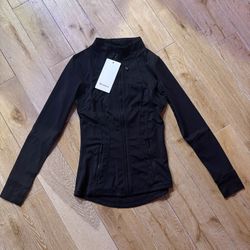 Women’s Lululemon Luon Jacket Size 6