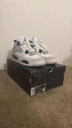 Jordan 4 Black Militray