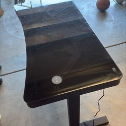 Smart Adjustable Standing Desk.