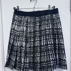 Max&Co skirt size 6
