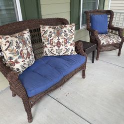 Wicker Set w/Table